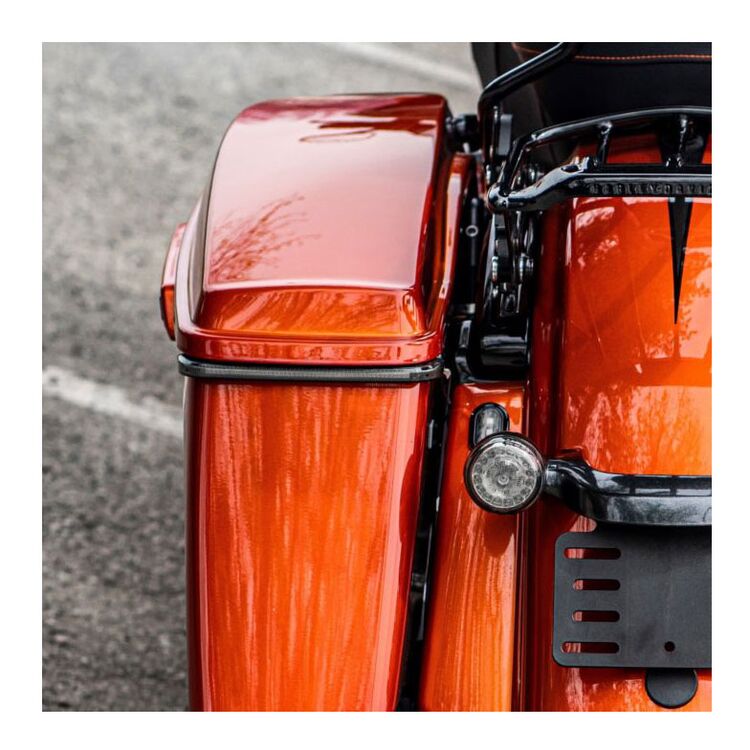 custom_dynamics_led_low_profile_bagz_accent_lights_for_harley_touring20142023_750x750 (2)